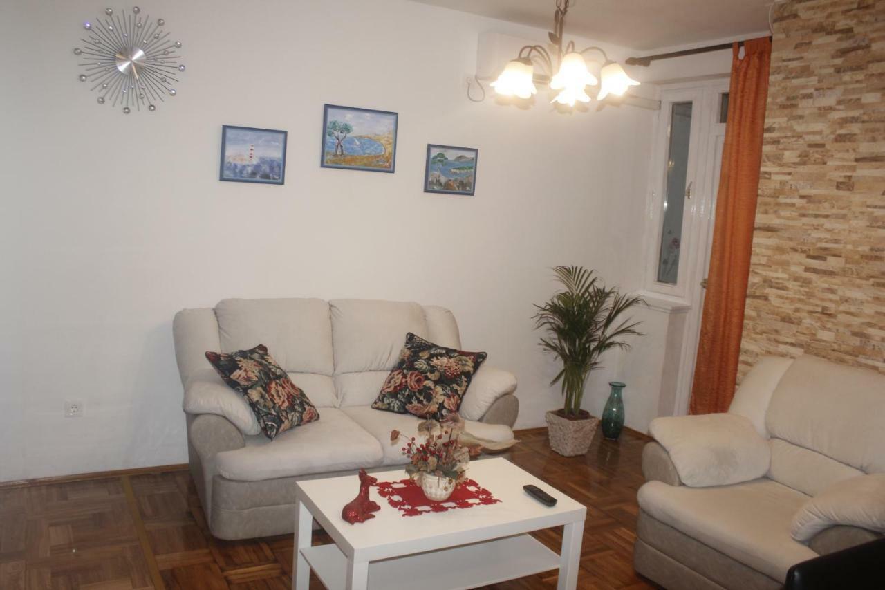 Apartman Jadranka 奈维斯 外观 照片