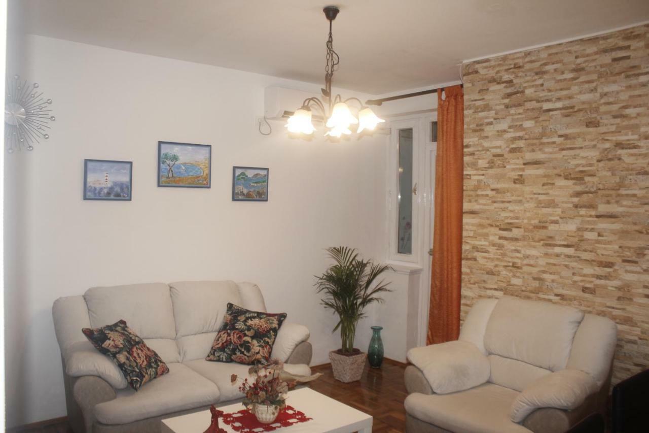 Apartman Jadranka 奈维斯 外观 照片