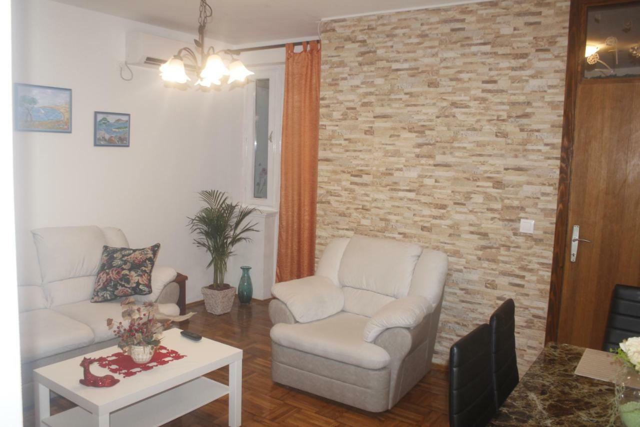 Apartman Jadranka 奈维斯 外观 照片